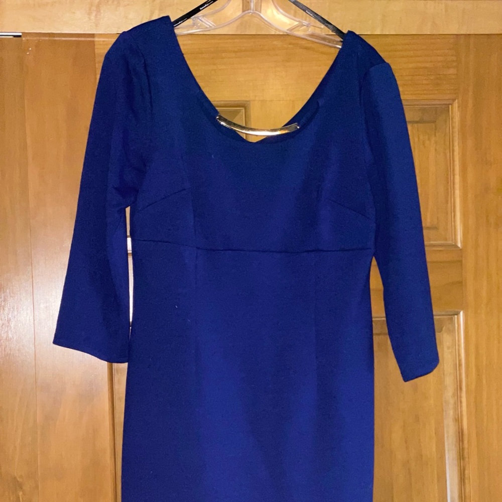 Beautiful rich power blue size 8 Laundry dress with gold embellished neck